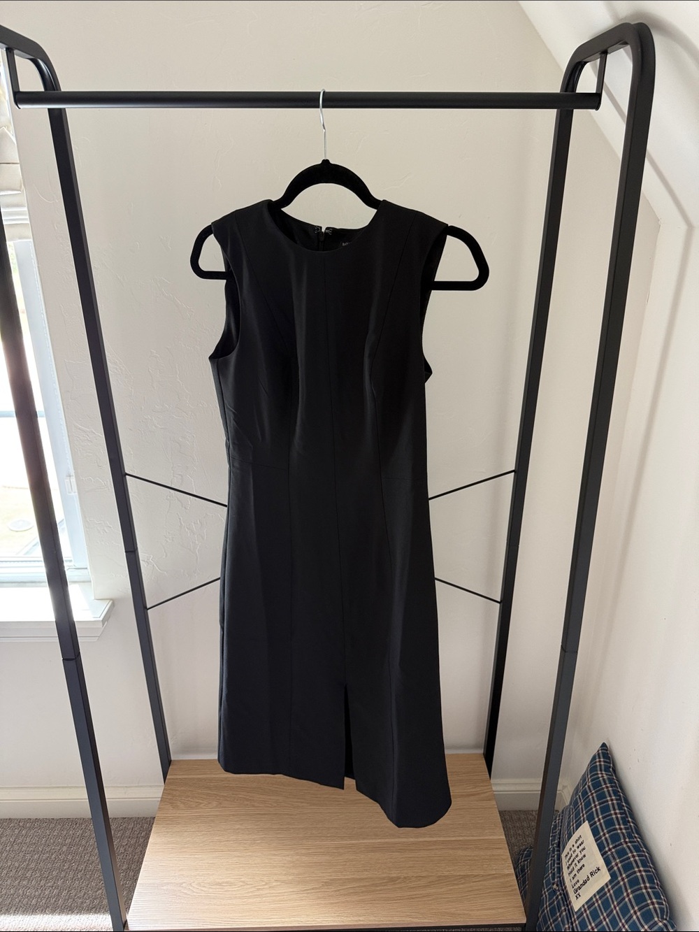 Banana Republic Black Sleeveless Midi Sheath Dress